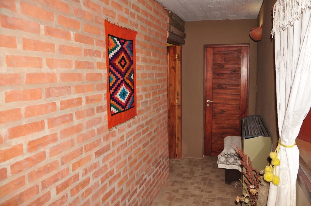 Kiritina'S House Homestay El Calafate Room photo