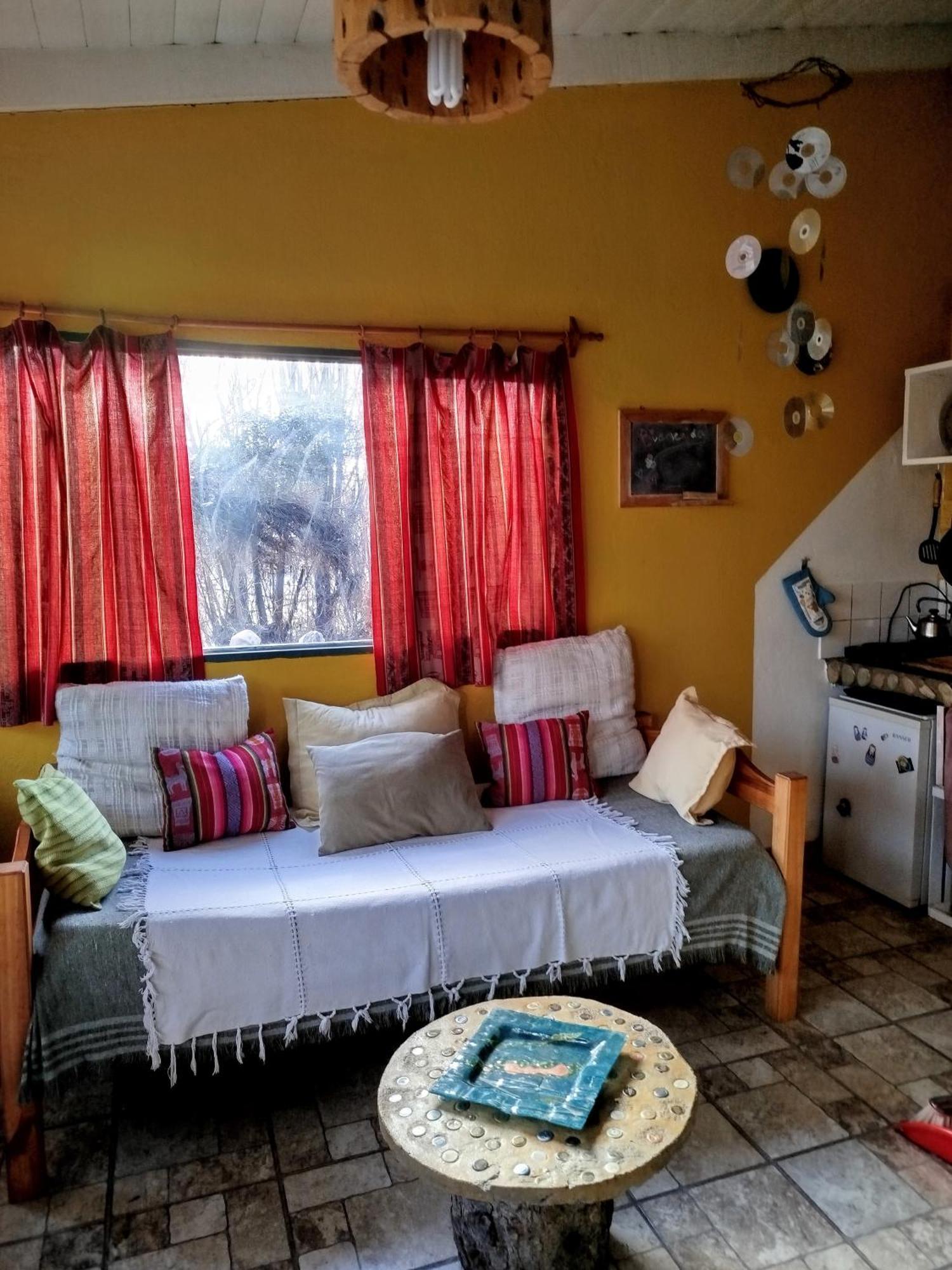 Kiritina'S House Homestay El Calafate Exterior photo