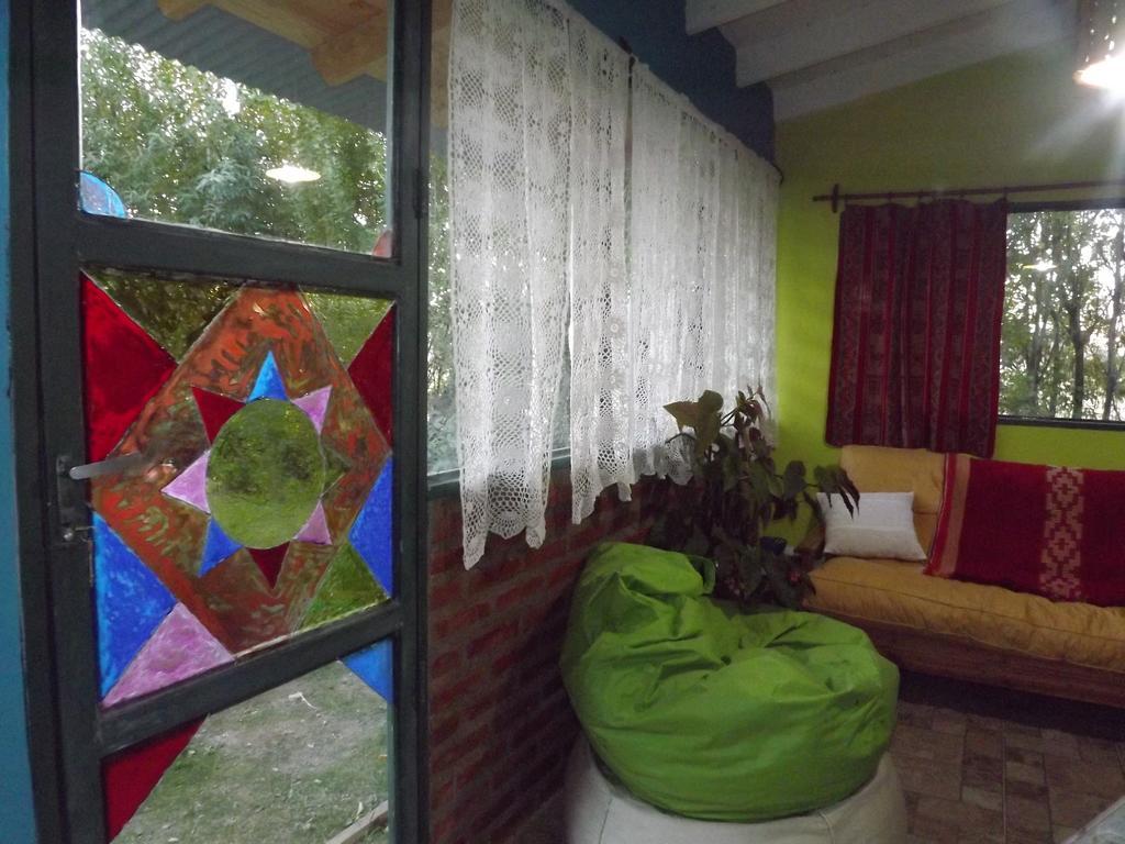 Kiritina'S House Homestay El Calafate Exterior photo