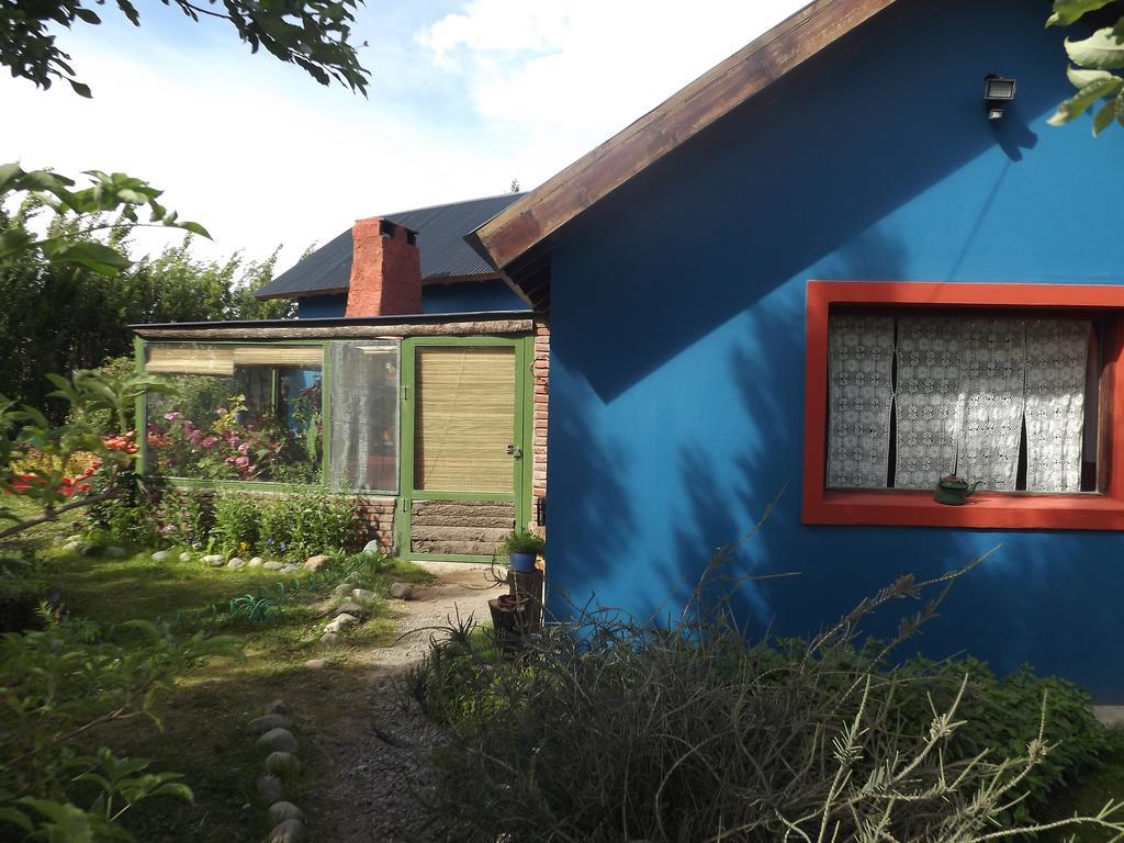 Kiritina'S House Homestay El Calafate Exterior photo