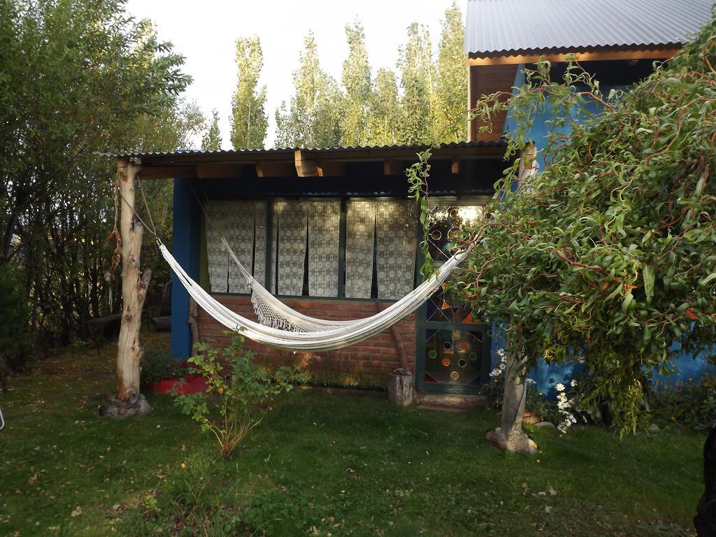 Kiritina'S House Homestay El Calafate Exterior photo